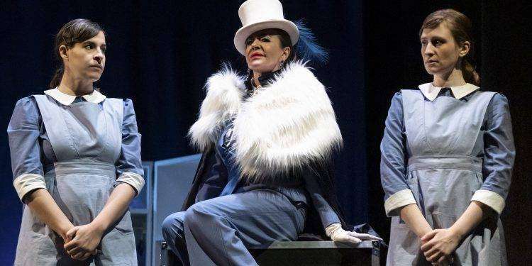 Prosa: “Le Serve” di Jean Genet con Eva Robin’s in tournée nell’Isola da mercoledì 5 marzo tra Nuoro, Macomer e San Gavino Monreale