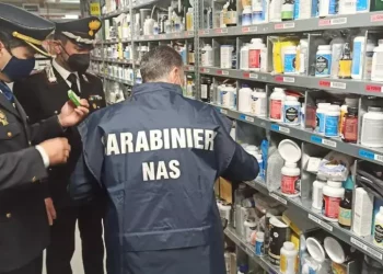 Farmaci contraffatti, 286 siti oscurati e 23 arresti
