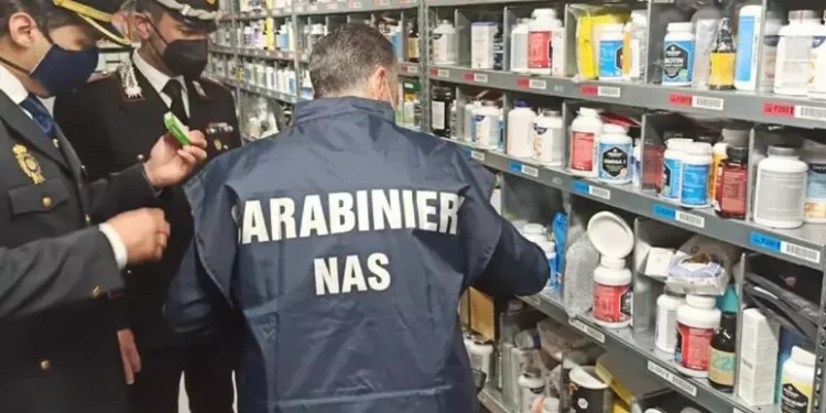 Farmaci contraffatti, 286 siti oscurati e 23 arresti