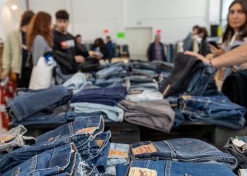 Torna Retrograde, il garage sale di East Market dedicato all’abbigliamento vintage