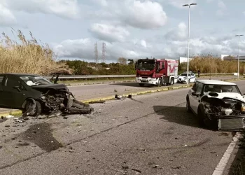 Scontro frontale alle porte di Sassari, un ferito grave