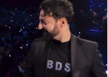 Il caso BDS, il direttore d’orchestra Fabio Barnaba fa parlare di sé a Sanremo