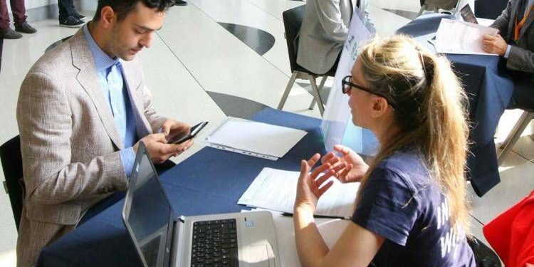 Una persona su 2 discriminata ai colloqui di lavoro, quando accade più spesso