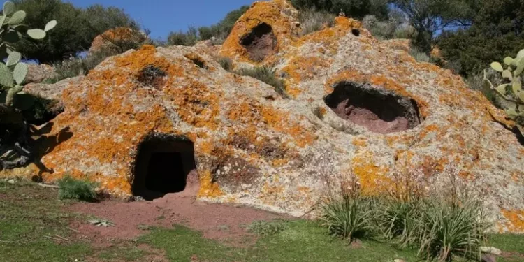 Le Domus de Janas in Patrimonio Unesco, verdetto entro l’estate