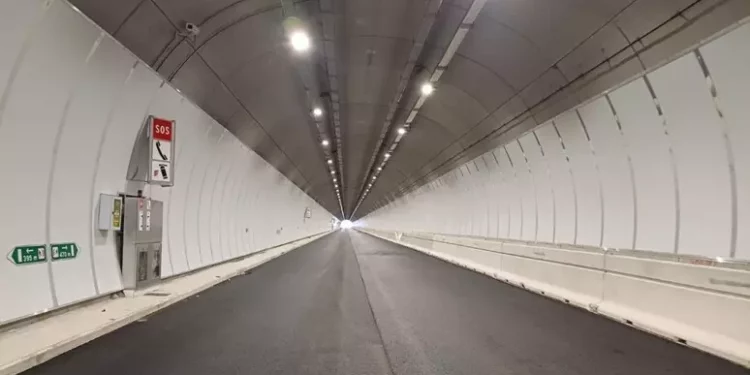 Anas, chiusura notturna 131 Dcn per verifiche galleria S.Teodoro