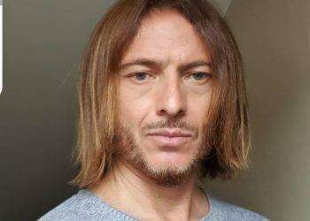 Negato il teatro di Casalgrande al fotoreporter Giorgio Bianchi, è censura