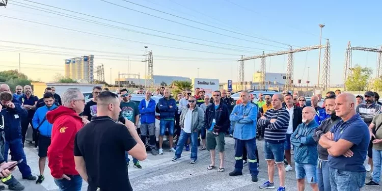 Sider Alloys: sindacati, ‘Invitalia visiti la sala elettrolisi’