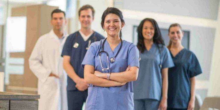 Bologna lancia un corso (post laurea) per infermieri e medici “felici”