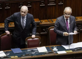 Governo oggi in Aula sul caso Almasri, diretta tv dopo le polemiche