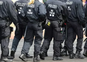 Terrore in Germania: ‘Spari davanti al tribunale di Bielefeld’