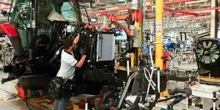 Produzione industriale in rosso a dicembre -7,1%, -3,5% nel 2024