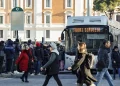 Sciopero di bus e metro, lunedì a rischio disagi