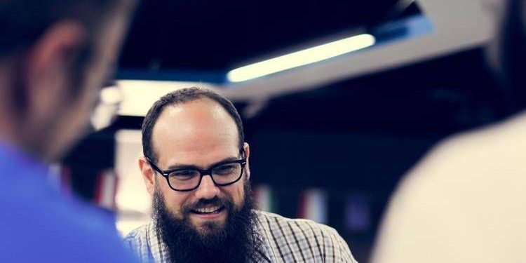 Lavoro, è boom di uomini che fanno mestieri tradizionalmente femminili