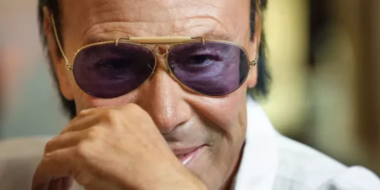 Venditti a Sanremo nella serata finale per Premio alla carriera