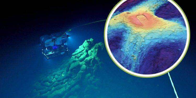 Un enorme vulcano sottomarino mostra i segnali di un’imminente eruzione