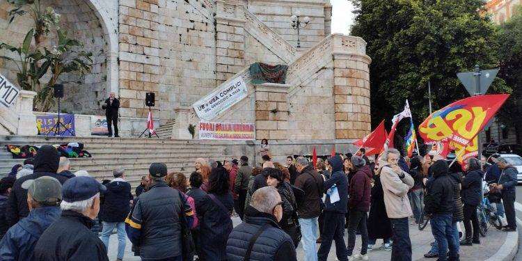 ‘No al riarmo dell’Ue’, manifestazione a Cagliari