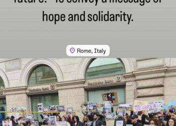 I siriani in piazza contro il regime sanguinario di Al Julani