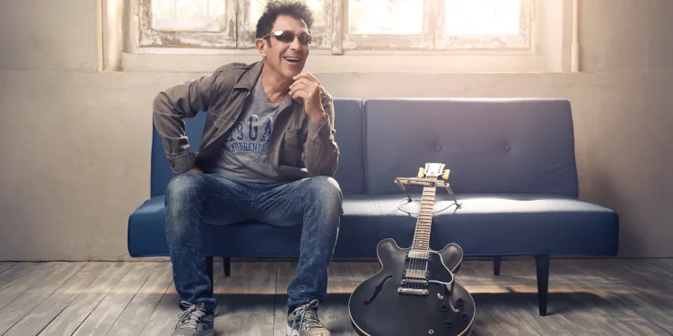 Bennato a Cagliari: il 25 luglio torna il cantastorie del rock italiano