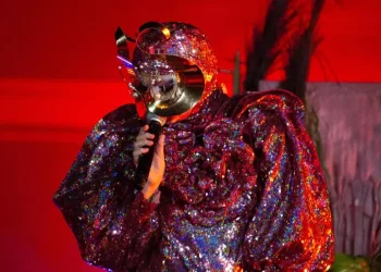 Björk annuncia Cornucopia, al cinema dal 7 maggio in 25 Paesi