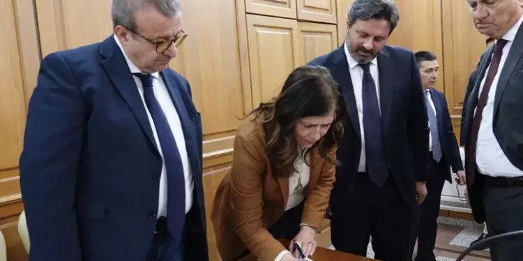 Chimica verde a Porto Torres, rinnovata intesa tra enti locali