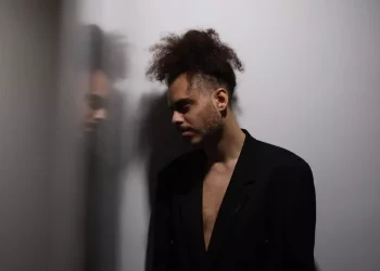 Davide Shorty, con ‘Nuova forma’ celebro il cambiamento