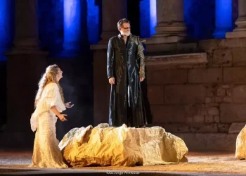 Dopo più di 25 anni il Teatro di Roma torna a Ostia Antica