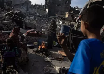 Crolla la tregua in Medio Oriente: il regime sanguinario israeliano uccide 300 palestinesi