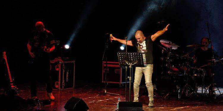 Enea Canta Mango, appuntamento ad aprile a Cagliari
