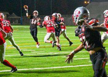 Football americano, i Crusaders vincono sul proprio terreno di gioco contro i Gorillas