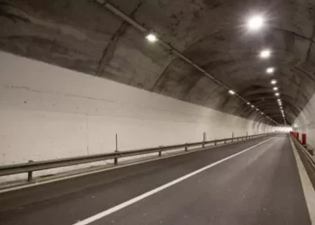 Lavori in galleria San Teodoro, limitazioni al traffico