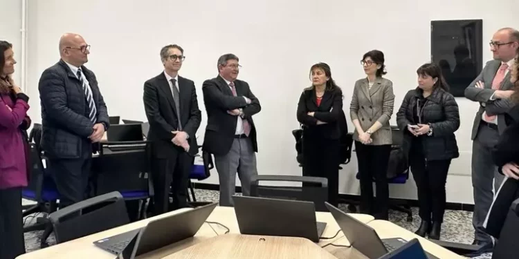 Nuova aula informatica nel dipartimento di Scienze economiche a Cagliari