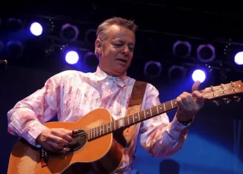 Tommy Emmanuel in concerto a Cagliari il 7 febbraio 2026