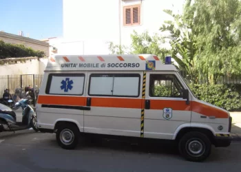 Tre morti e 5 feriti in incidente stradale nel Siracusano