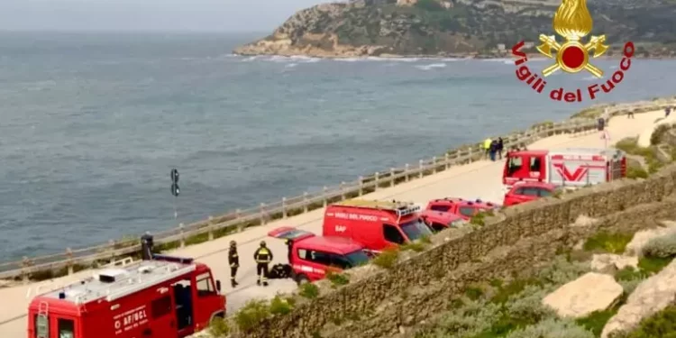 Morta a Cagliari col fidanzato: autopsia, ferite da caduta scogli