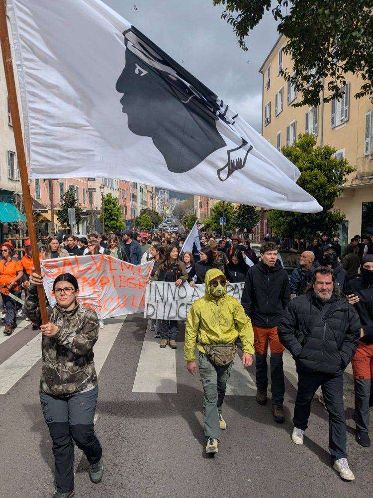 Corsica, continua la mobilitazione contro la riforma dei licei agricoli