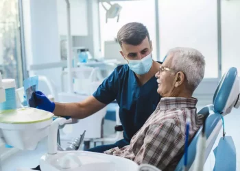 Le famiglie senza dentista al Sud sono il triplo che al Nord