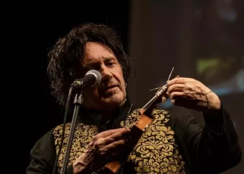 Enzo Avitabile, nuovo disco e una mostra per i 70 anni