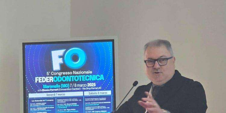 V Congresso Federodontotecnica, al centro giovani e IA