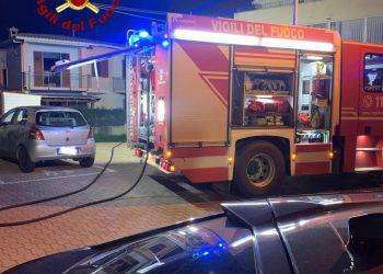 Posada, in fiamme canna fumaria: intervento dei Vigili del Fuoco