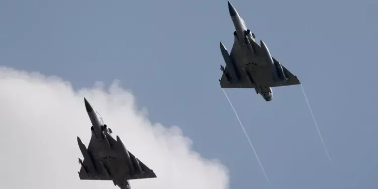 Kiev usa per la prima volta jet francesi contro un attacco russo