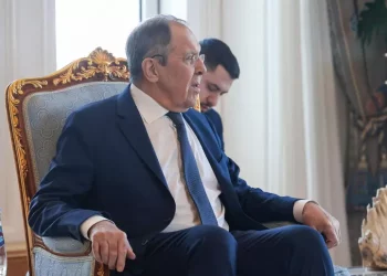 Lavrov, ‘arrogante’ idea europei di peacekeeper in Ucraina
