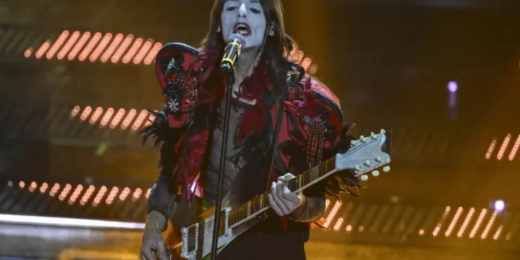 Arriva in Sardegna il nuovo tour di Lucio Corsi