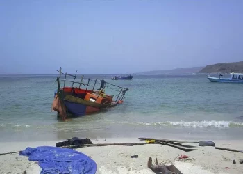 Naufragi al largo di Gibuti e Yemen, un morto e 180 dispersi