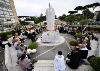 Notte tranquilla per il Papa