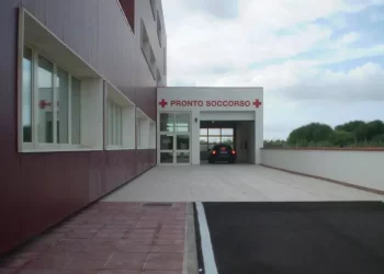 Sospetto caso di meningite, 18enne muore a Oristano