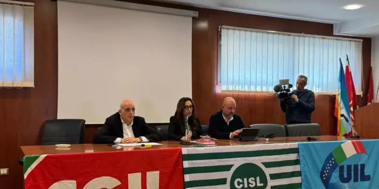 Lavoro più precario nel Sud Sardegna, soprattutto per le donne