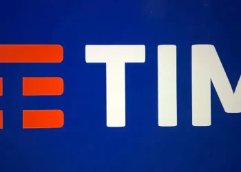 Tim down in diverse città italiane: problemi di rete e disservizi per gli utenti