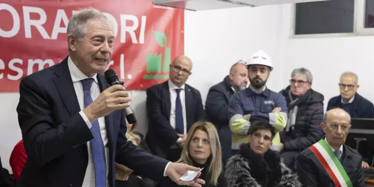 Urso, Todde attivi ammortizzatori per addetti indotto Portovesme