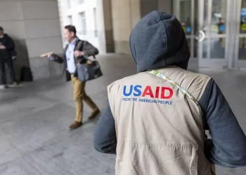 Trump azzera Usaid, fondi all’estero ridotti del 92%