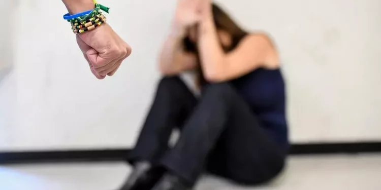 Donne vittime di violenza, Regione potenzia servizio accoglienza